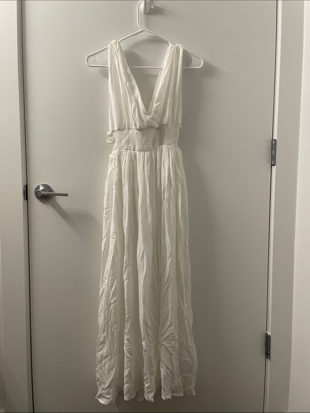 Flowy White V-Neck Maxi Dress with Smocked Waist